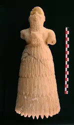 Statuette d’Ilmeshar, Mari - crédits : P. Butterlin/ Mission archéologique française de Mari