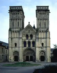 Abbaye-aux-Dames, Caen - crédits : Peter Willi/  Bridgeman Images 