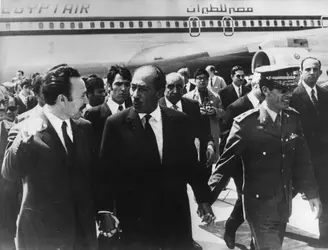 Boumediene, Sadate et Kadhafi, 1972 - crédits : Keystone/ Hulton Archive/ Getty Images