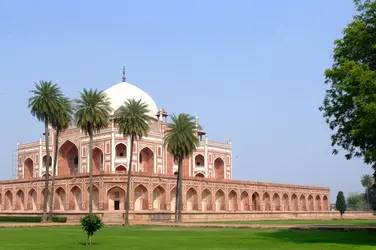 Tombe de Humayun (1565), Delhi - crédits : deeepblue/ Shutterstock