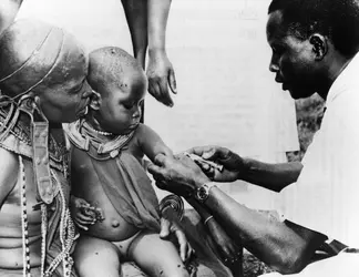 Vaccination au Soudan - crédits : Keystone/ Hulton Archive/ Getty Images