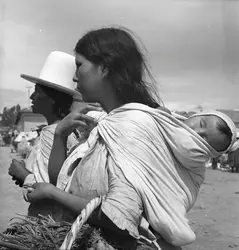 Femmes quechua, Bolivie - crédits : Hulton-Deutsch Collection/ Corbis/ Getty Images