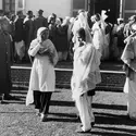 Dernier hommage à Gandhi, 1948 - crédits : Fox Photos/ Hulton Archive/ Getty Images