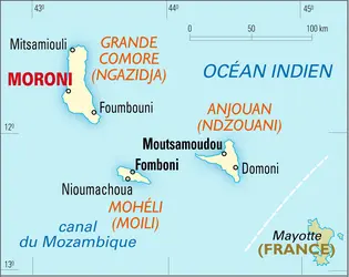 Comores : carte administrative - crédits : Encyclopædia Universalis France