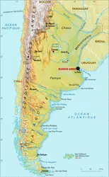 Argentine : carte physique - crédits : Encyclopædia Universalis France