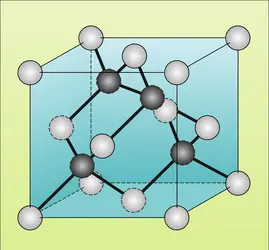 Diamant : structure - crédits : Encyclopædia Universalis France