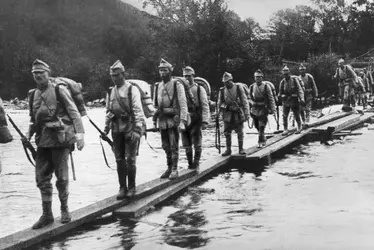 Soldats en retraite - crédits : Hulton Archive/ Getty Images