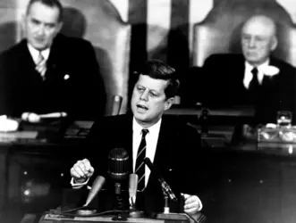 John F. Kennedy, 1961 - crédits : NASA