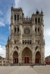 Amiens : la cathédrale Notre-Dame - crédits : zjtmath/ Shutterstock.com