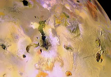 Io : relief - crédits : Courtesy NASA / Jet Propulsion Laboratory
