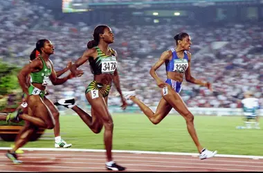 Marie-José Pérec et Merlene Ottey - crédits : Ross Kinnaird/ Allsport/Getty Images