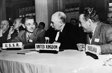 John Maynard Keynes (conférence de Bretton Woods,1944) - crédits : Hulton Archive/ Getty Images