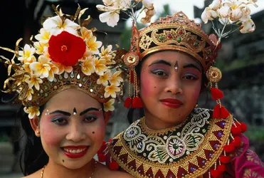 Danseuses de <it>legong</it> - crédits : Mark Lewis/ Getty Images