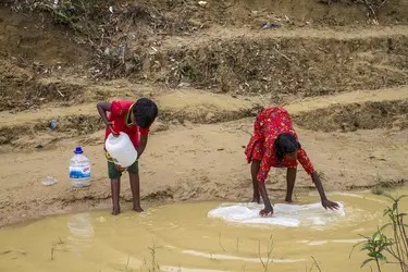 Eau non potable et malnutrition - crédits : Khandaker Azizur Rahman Sumon/ NurPhoto/ AFP