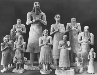 Statuettes d'Eshnunna (env. 2775-2650 av.  J.-C.) - crédits : Courtesy of the Oriental Institute, the University of Chicago