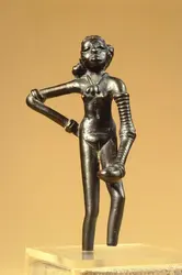 Danseuse, provenant de Mohenjo-Daro - crédits : Bridgeman Images