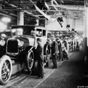 Usine Ford - crédits : Hulton Archive/ Getty Images