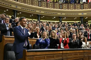 Reconduction de Pedro Sánchez au poste de Premier ministre en Espagne, 2023 - crédits : Javier Soriano/ Pool/ AFP