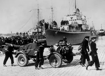 Débarquement de Klaipéda - crédits : Central Press/ Hulton Archive/ Getty Images