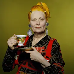 Vivienne Westwood - crédits : Derek Hudson/ Getty Images