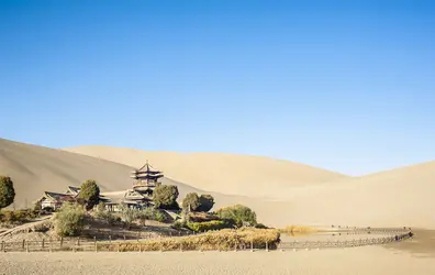 Dunhuang, province de Gansu, Chine - crédits : Axz700/ Shutterstock