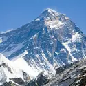 Vue du mont Everest - crédits : Daniel Prudek/ Shutterstock