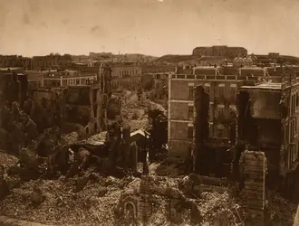 Ruines d'Alexandrie, 1882 - crédits : Hulton Archive/ Getty Images