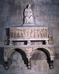 Tombeau de l'évêque Antonio d'Orso, T. di Camaino - crédits :  Bridgeman Images 