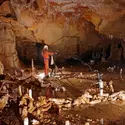 Grotte de Bruniquel : salle de la Structure - crédits : Etienne Fabre - SSAC