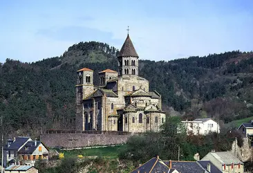 Église de Saint-Nectaire - crédits : Peter Willi/  Bridgeman Images 