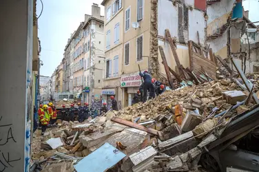 Drame de l’habitat insalubre à Marseille, 2018 - crédits : Loic Aedo/ BMPM/ SM/ AFP