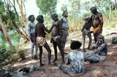 Aborigènes d'Australie - crédits : Penny Tweedie/ The Image Bank/ Getty Images