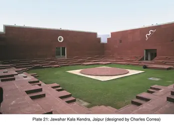 Cour centrale du Jawahar Kala Kendra à Jaipur - crédits : F. M. Asher 