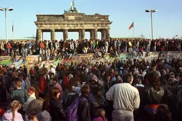 Chute du Mur de Berlin - crédits : DPA/ picture alliance/ Getty Images