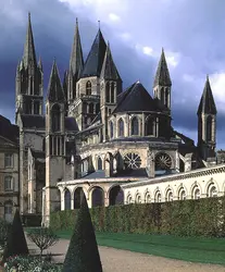 Abbaye-aux-Hommes, Caen - crédits : Peter Willi/  Bridgeman Images 