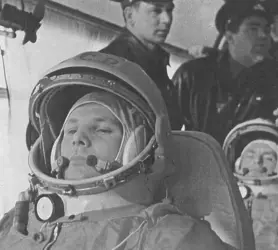Iouri Gagarine, en route vers Baïkonour - crédits : NASA