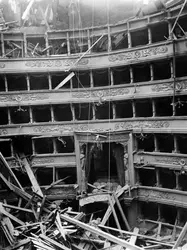 Vue intérieure de la Scala de Milan après les bombardements - crédits : Gamma-Keystone/ Getty Images