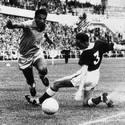 Garrincha - crédits : Central Press/ Getty Images