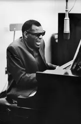 Ray Charles - crédits : Hulton Archive/ Archive Photos/ Getty Images