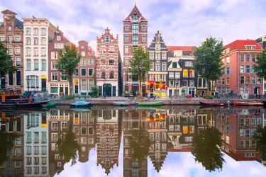 Maisons sur le Herengracht à Amsterdam (Pays-Bas) - crédits : kavalenkava/ shutterstock