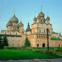 Kremlin de Rostov-la-Grande, Russie - crédits : MyLoupe/ UIG/ Getty Images