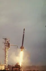 Fusée-sonde Véronique - crédits : CNES, 1968