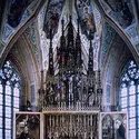 <it>Couronnement de la Vierge, parmi les anges, entre saint Wolfgang et saint Benoît</it>, M. Pacher - crédits :  Bridgeman Images 