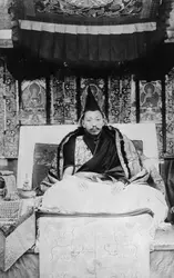 Treizième dalaï-lama - crédits : General Photographic Agency/ Hulton Archive/ Getty Images