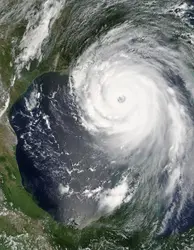 L'«œil» du cyclone Katrina - crédits : NASA