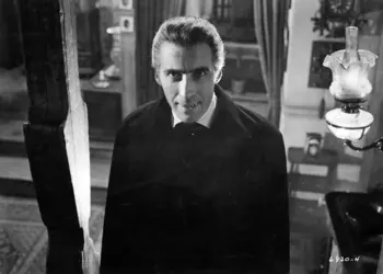 Christopher Lee - crédits : EB/ 1958 Hammer Film Productions 