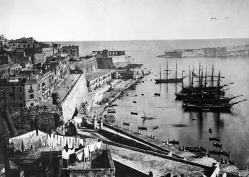 Le Grand Harbour, port de Malte, vers 1870 - crédits : Hulton Archive/ Getty Images