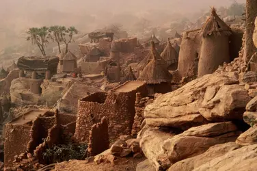 Village dogon au Mali - crédits : Steven Rothfeld/ The Image Bank/ Getty Images