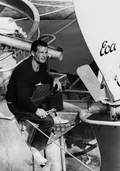 Éric Tabarly - crédits : Hulton-Deutsch Collection/ Corbis Historical/ Getty Images