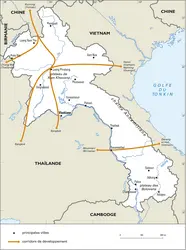 Laos : corridors de développement - crédits : Encyclopædia Universalis France